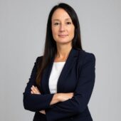 Angela Wolfe